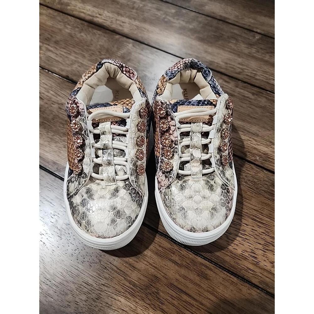 Kurt Geiger London Girls Size 11M Animal Print Sneakers A Little Cleaning Needed